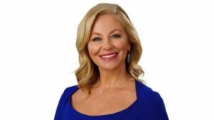 Read more about the article Who is Julia Moffitt? WTHR, Age, Height, Family, Spouse, Salary and Net Worth