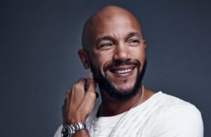 Read more about the article Who is Stephen Bishop? Age, Height, Acting, Family, Baseball, Wife, Salary and Net Worth