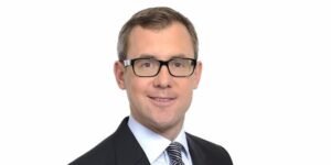 Read more about the article Who is Jeff Zeleny? CNN, Age, Height, Wife, Family, Salary and Net Worth