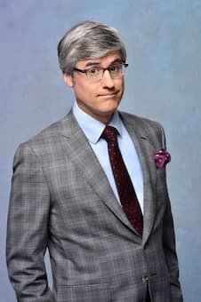You are currently viewing Who is Mo Rocca? CBS, Age, Height, Podcast, Partner, Family, Salary and Net worth