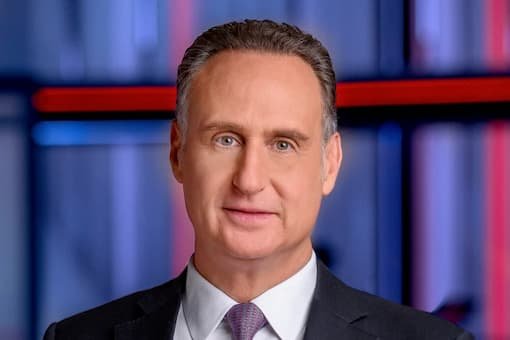 You are currently viewing Who is Jose Diaz-Balart? MSNBC, Age, Height, Telemundo, Wife, Family, Salary and Net Worth